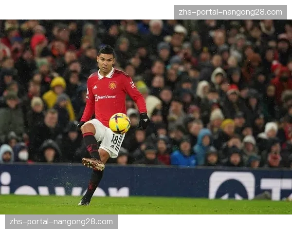 “我们每天都加练”：走进伯恩茅斯队的定位球专项训练课